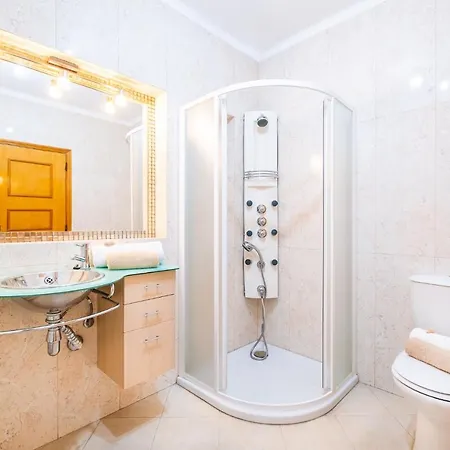 Samui By Algarve Vacation Villa